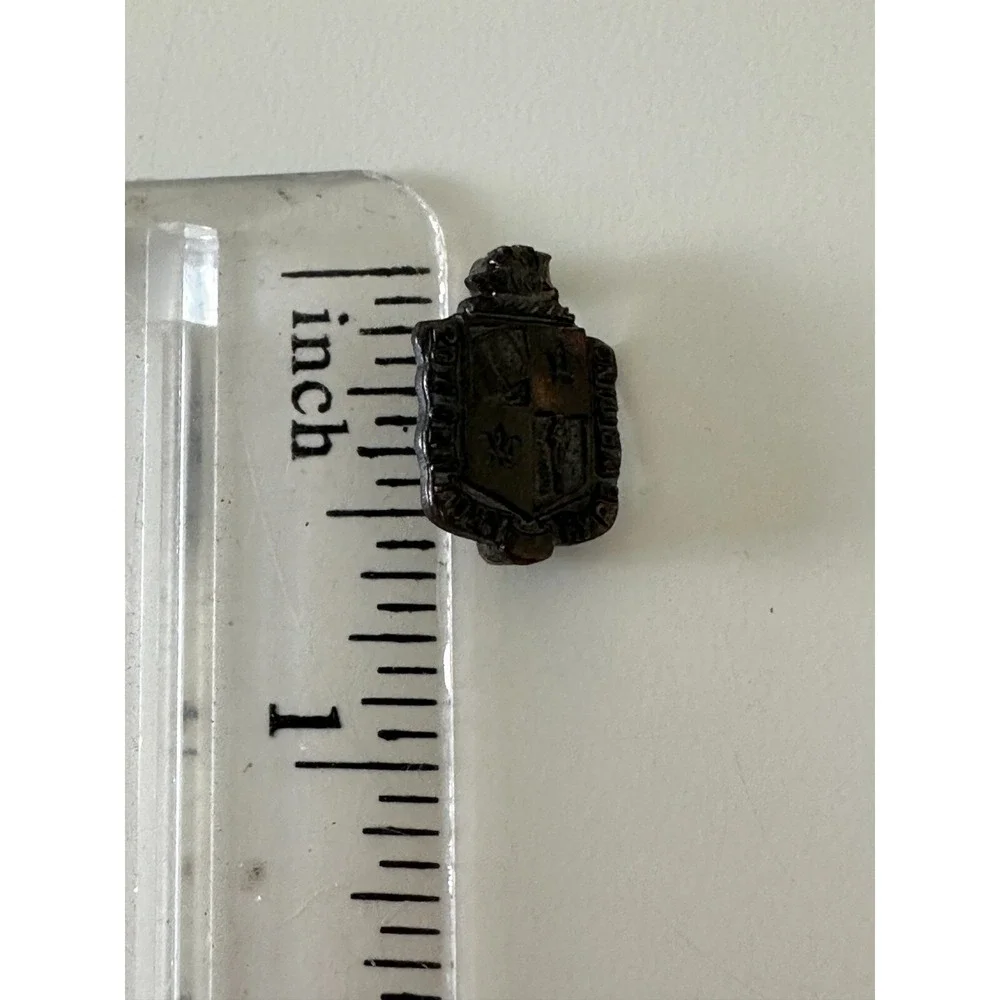 20th Century Typewriting Pin Silver Tone Small Brooch Award Crest Lapel